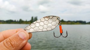 ЭТА приманка РАБОТАЕТ У МЕНЯ РАЗВЕДЧИКОМ В НОВЫХ МЕСТАХ. Рыбалка на спиннинг в 2025