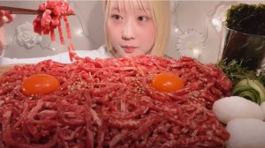 Мукбанг и Mukbang с Открытием: Сырая Говядина — Смелый Вкус! 🥩🔥