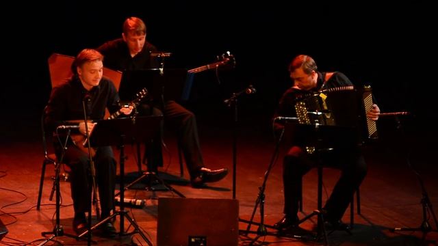 В.Гридин _Утушка луговая_ солист Михаил Чернов Ансамбль Русские Струны.mp4 смотреть онлайн