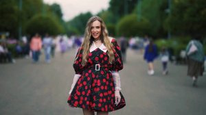 Medkova - Поцелуи (Official Music Video, 2025)