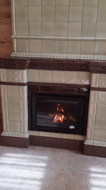Камин изразцовый