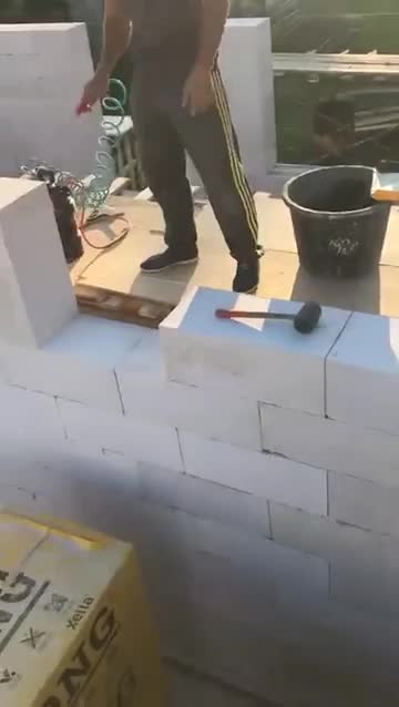 Сама себе Дизайнер