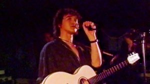 35 лет назад трагически погиб в автокатастрофе легендарный рок-музыкант Виктор Цой