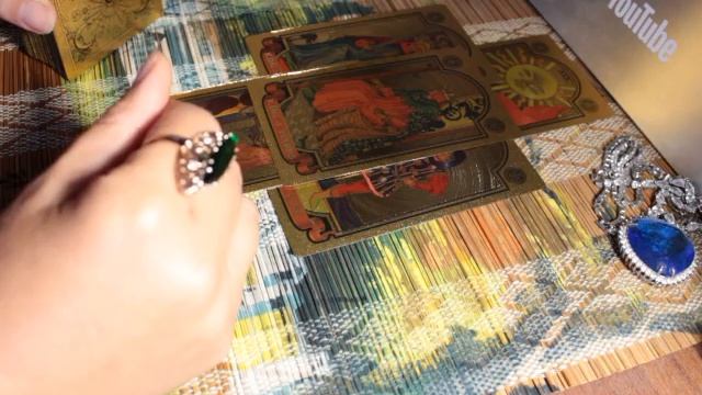 Вы и Ваш враг...Будущее ваше и вашего недоброжелателя...Неожиданный поворот! смотреть онлайн