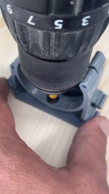 Хватит резать пластиковые трубы болгаркой! смотреть онлайн