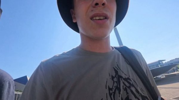 Покупаю себе первый ноут в Адлере