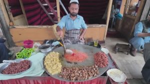 Дешёвая уличная еда Афганистана. Самая известная афганская закуска из печени.