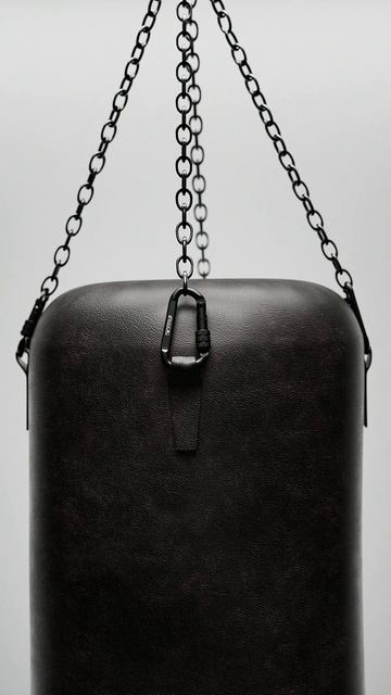 Карабин 10 мм D-Nut смотреть онлайн