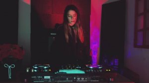 Clara Datz - Studio sessions (Deep minimal Set)