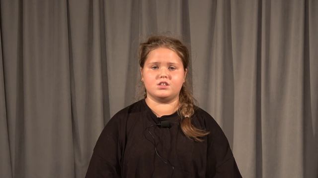 Стихотворение «Мама спит, она устала... » Вера Благинина. Читает Теона Карасёва. смотреть онлайн