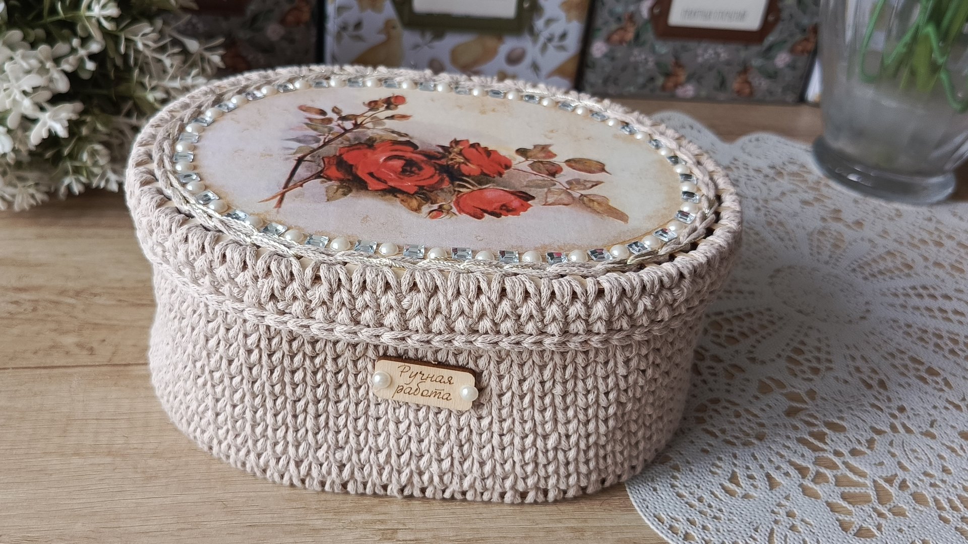 Шкатулка крючком с элементами декупажа. Вязание. Схемы вязания крючком.mp4 смотреть онлайн