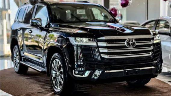 2025 TOYOTA LAND CRUISER - POWERFUL ULTRA LUXURY LARGE SUV.