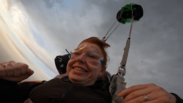 Прыжок с парашютом