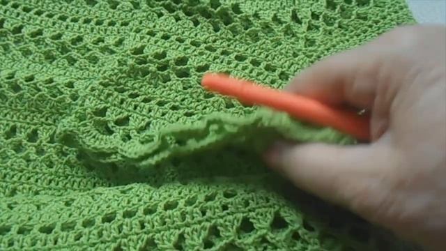 Кофточка крючком с круглой кокеткой. Схема.