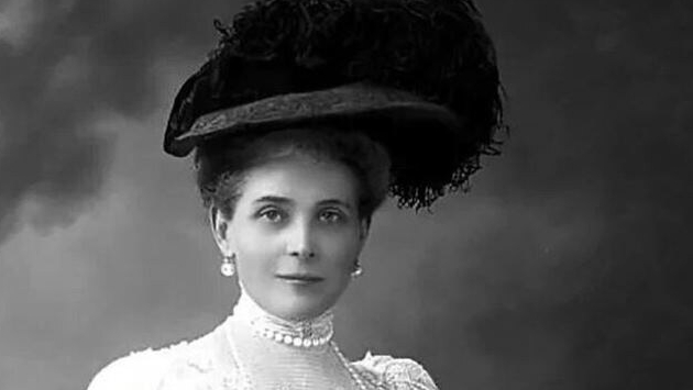 Самая красивая княжна Петербурга -Зинаида Юсупова. смотреть онлайн