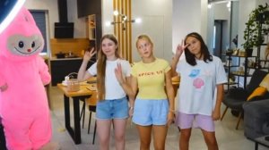 Лабубу преследует нас!