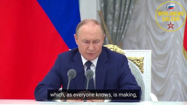 Владимир Путин провел совещание о подготовке к саммиту Россия-США на Аляске смотреть онлайн