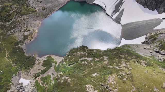 DJI_0082 смотреть онлайн
