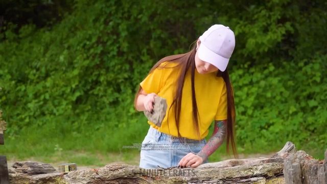 HOW TO SURVIVE IN THE FOREST? Smart Camping Hacks & Tools ️️