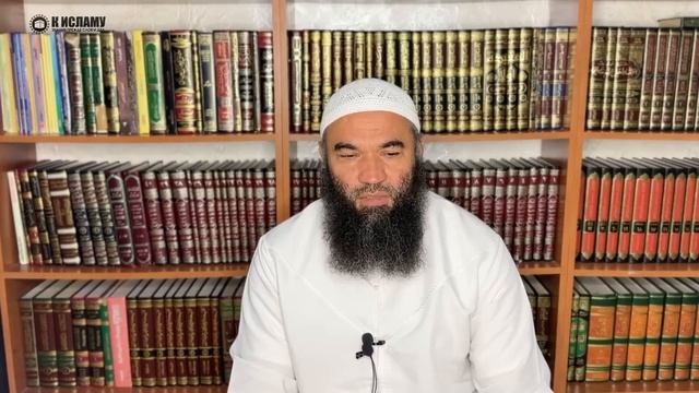 Можно ли совершать молитву под воздействием отвлекающих факторах? | Ринат Абу Мухаммад смотреть онлайн