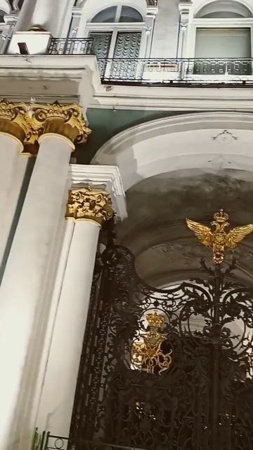Первый раз в Питере смотреть онлайн