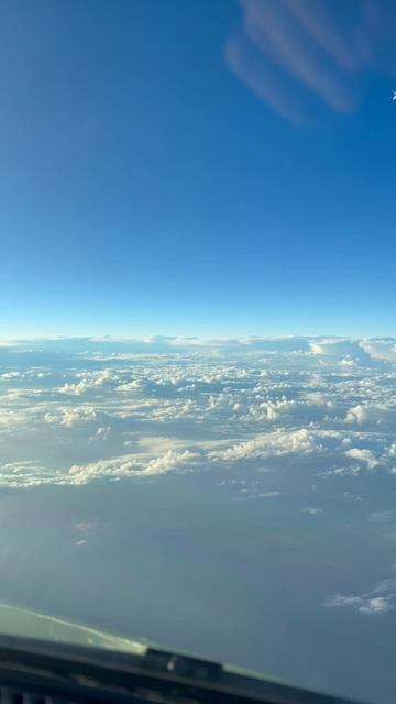 IЗА ОБЛАКАМИ НЕБО ВЕЧНО ГОЛУБОЕ