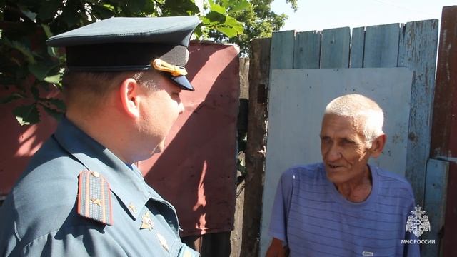 Сотрудники МЧС России и администрации Хабаровска провели информирование дачников смотреть онлайн