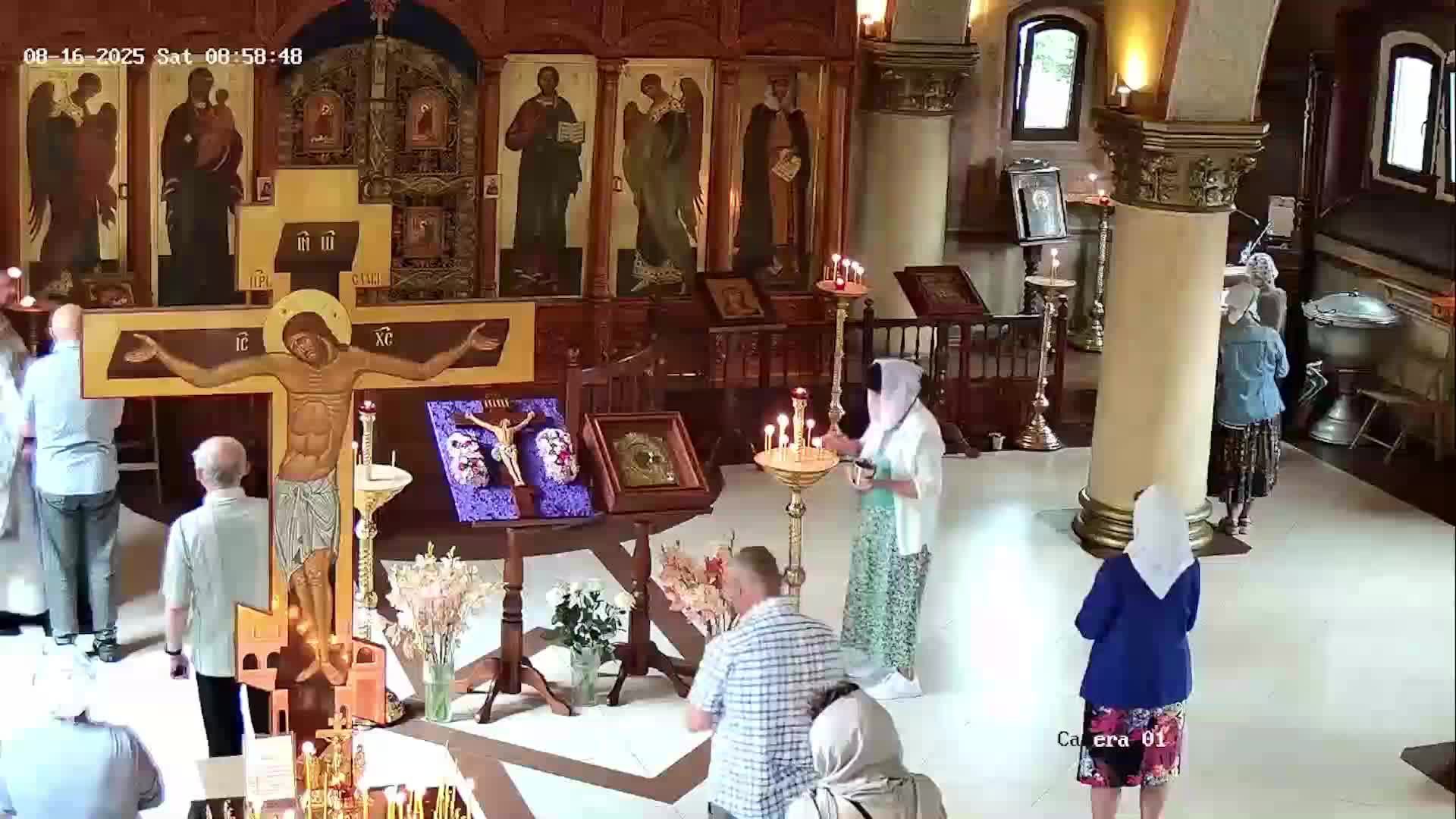 Божественная литургия. 16.08.2025 в 9-00. смотреть онлайн