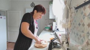 Ничего себе реакция! Муж строит, потратились. Жизнь в маленькой деревне