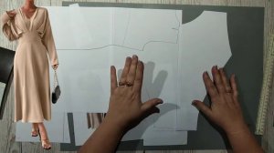 Моделирование. Платье с пышным рукавом-летучая мышь и складками в поясе. Выкройка № 1582.