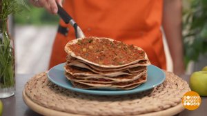 Пицца по-турецки от Марии Суровой. Доброе утро. Суббота. Фрагмент выпуска от 16.08.2025