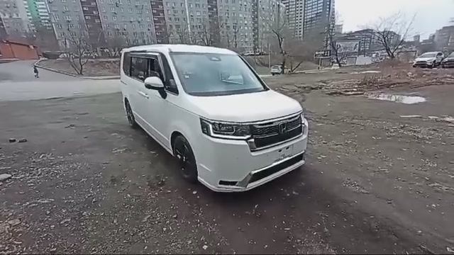 Забрали Honda Stepwgn из таможни