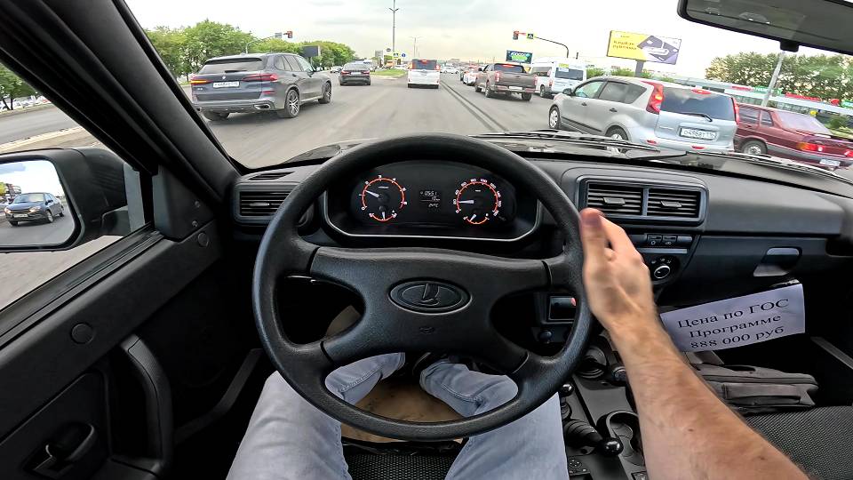 2025 LADA NIVA LEGEND 1.7L POV TEST DRIVE