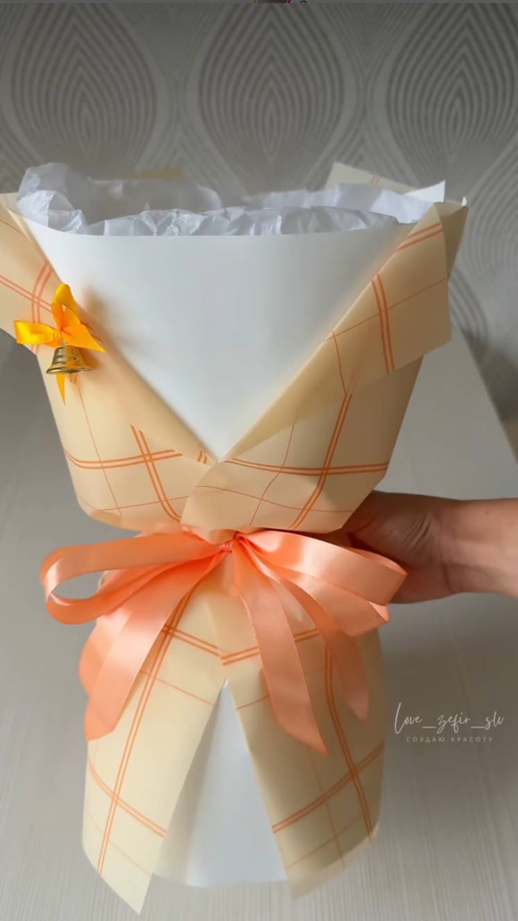 Лайфхак для сборки подбукетницы смотреть онлайн