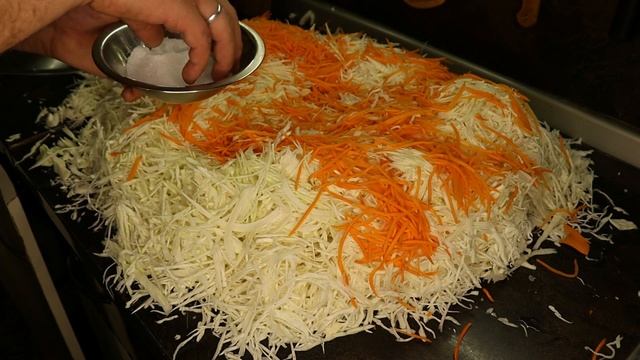 Секрет приготовления хрустящей капусты: нюансы и идеальное количество соли! 100% результат!!!