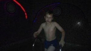 24 часа в горячем бассейне с прыжками