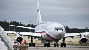 Путин сел на борт самолета по завершении визита на Аляску