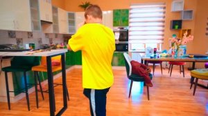 8 Картун Кэт в Летнем Лагере! До Мурашек! Жуткая История на Каникулах! Мы Семья - Лучшее!