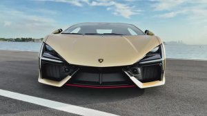 Lamborghini Revuelto 2025 обзор