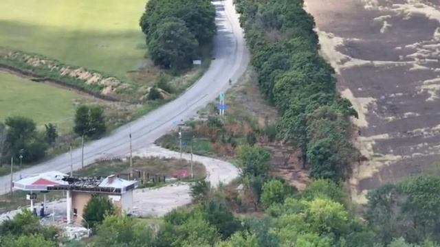 Расстрелял женщину на дороге смотреть онлайн