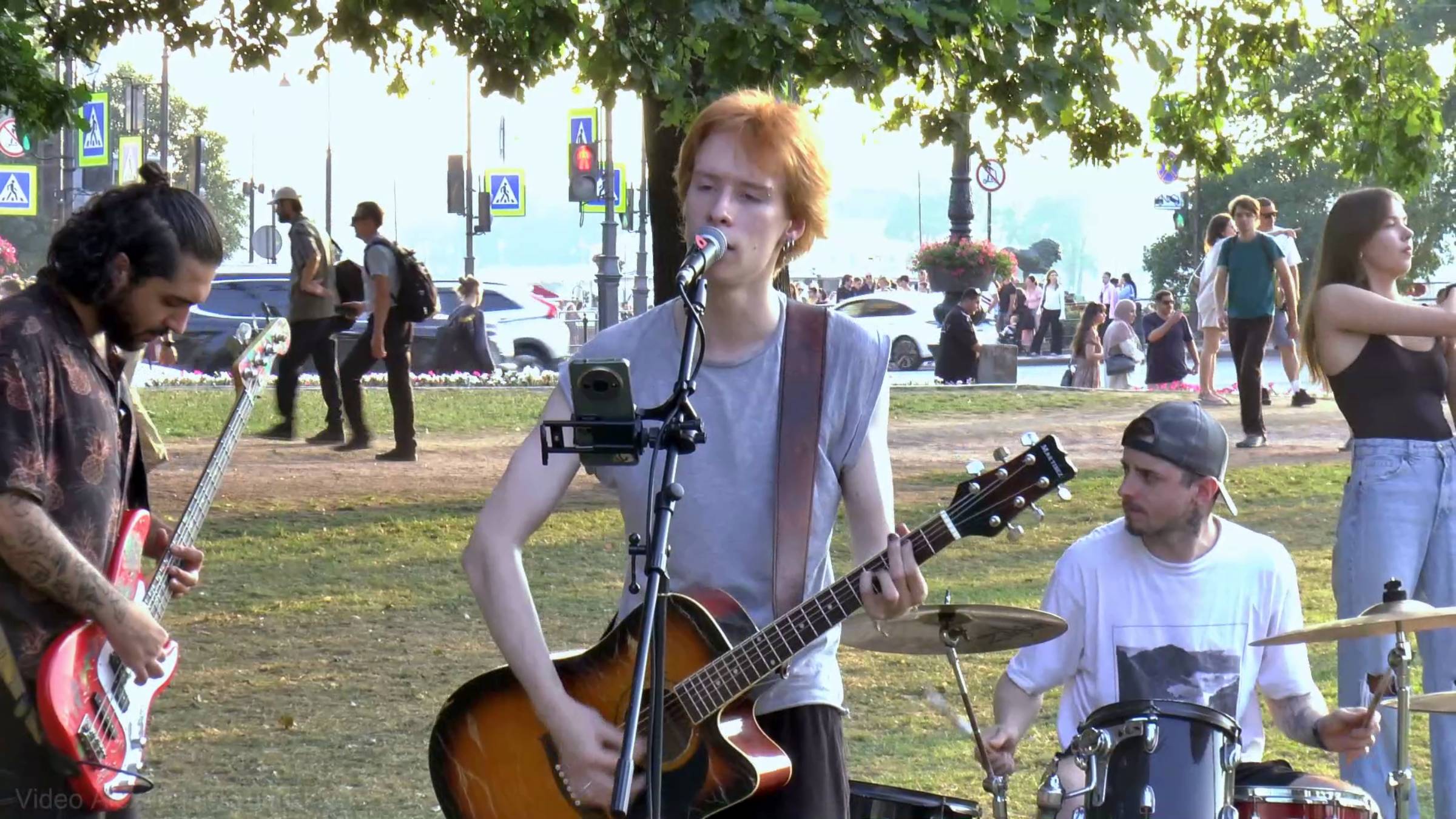 Пашка Обморок с группой "Рваный касарь" - Самолеты (Женя Трофимов) смотреть онлайн