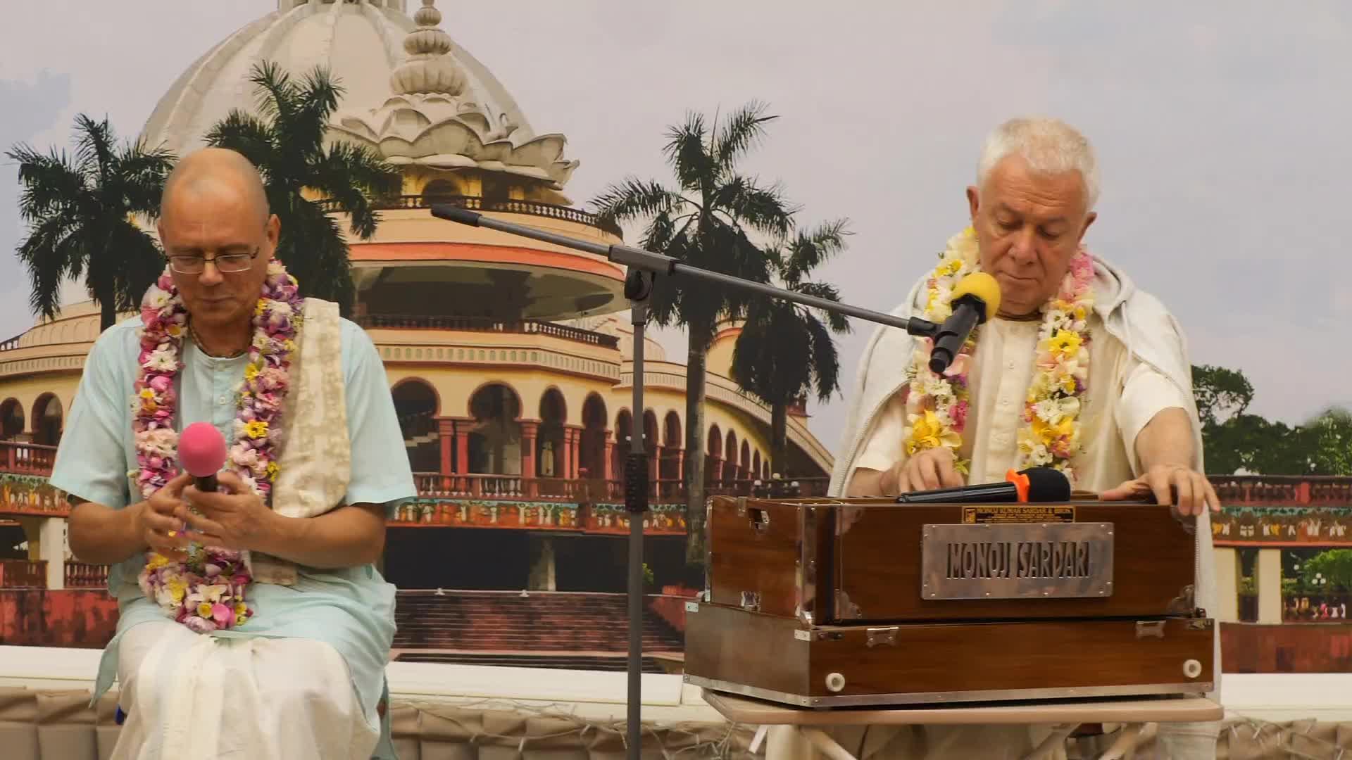 16/08/2025 Шри Кришна Джанмаштами. Е.М. Чайтанья Чандра Чаран прабху. Москва смотреть онлайн