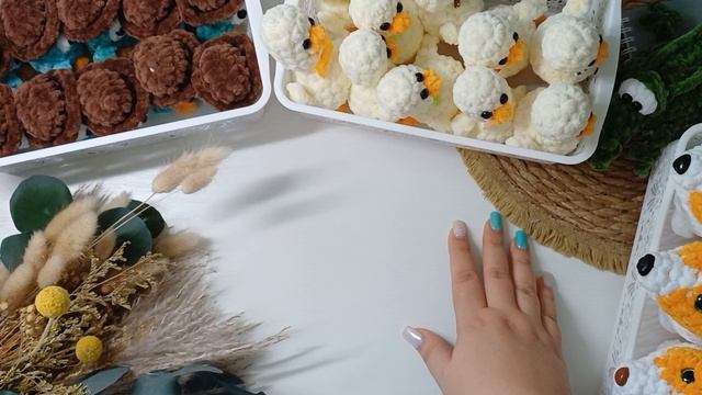 Извязываю остатки пряжи. И снова подарочки) смотреть онлайн