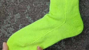 Носки без шва на однофонтурной вязальной машине