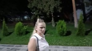 Чолпон-Ата Иссык-куль, гуляем по городу, пляж на Иссык-Куле, набережная, фантан вечерняя прогулка