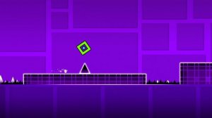 первый раз играю в «Geometry Dash» мастера по этой игре оцените меня как новечка! Пожалуйста