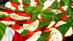 КЛАССИЧЕСКИЙ САЛАТ КАПРЕЗЕ / Красивый вкусный салат за 5 минут / Итальянская кухня