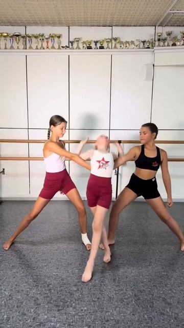 Переворот вперед с поддержкой смотреть онлайн