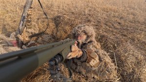 ОХОТА НА ГУСЕЙ В ПОЛЯХ СИБИРИ / ПОДГОТОВКА , ЗА СИДКА НА ГУСЕЙ / ГОТОВИМ ДИЧЬ