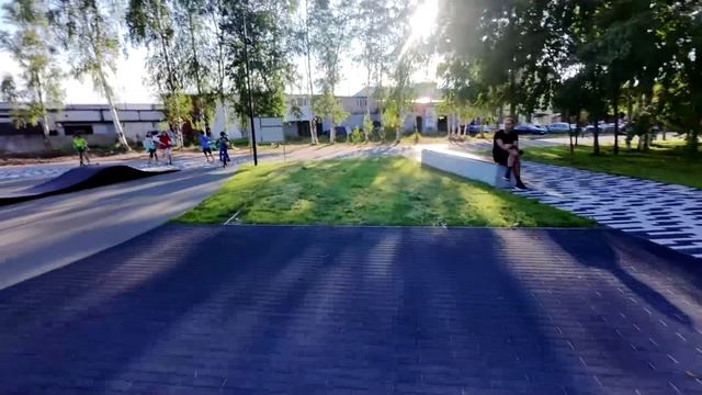 Meteor в сквере на Республике